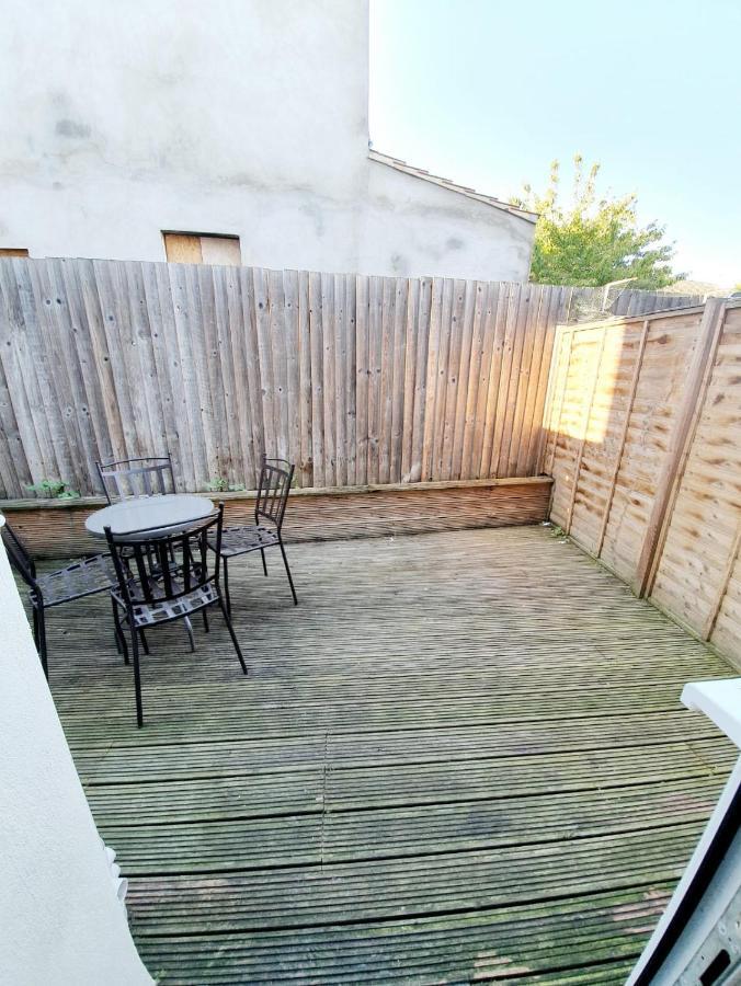 Beautiful 3 Bedroom House At The Sea Front - Amazing Location Southend-on-Sea Bagian luar foto